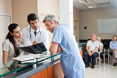 Accroches CV Secrétaire Médicale en contrat de professionnalisation