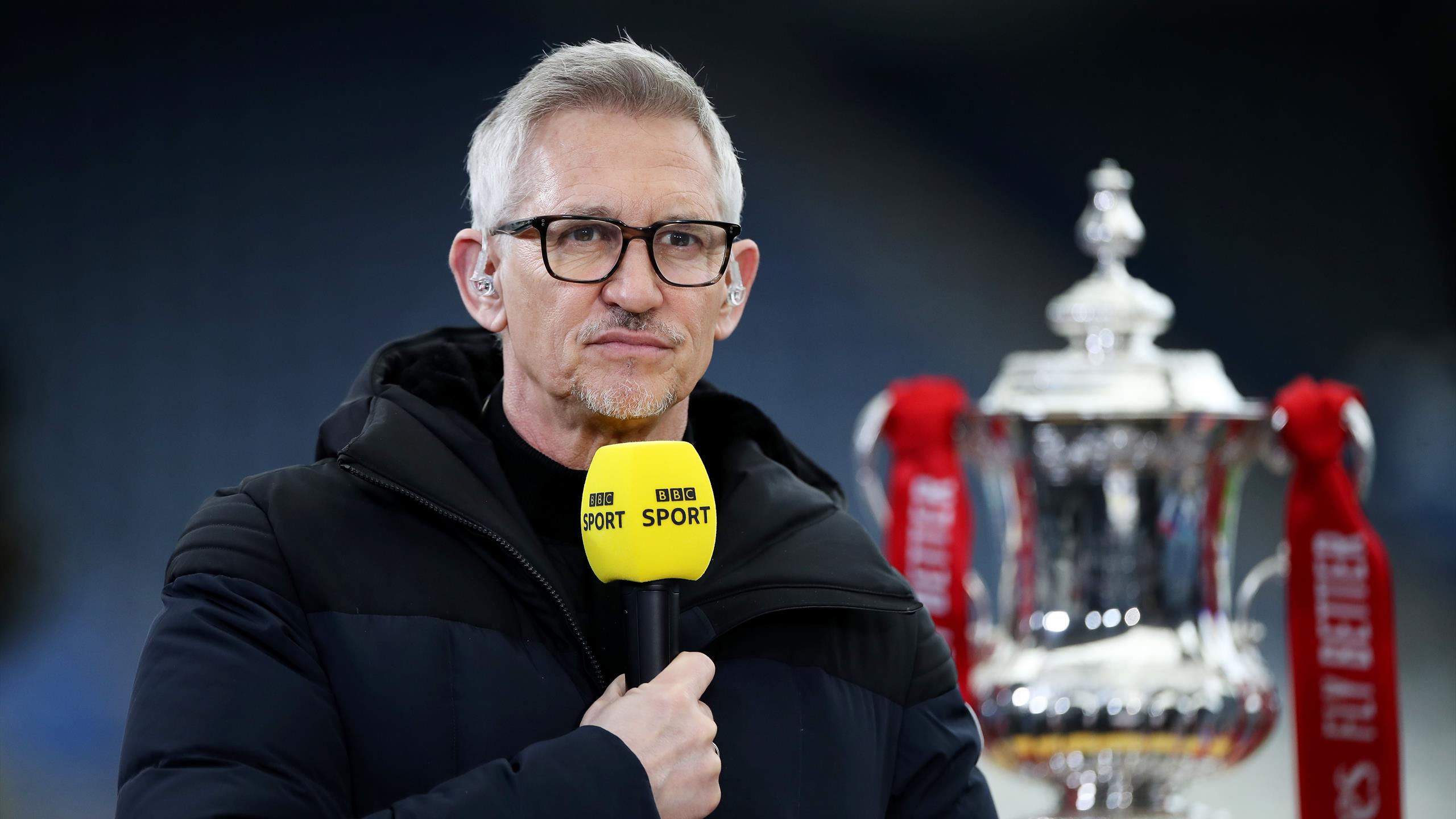 Après le tollé, la BBC réintègre son présentateur star Gary Lineker